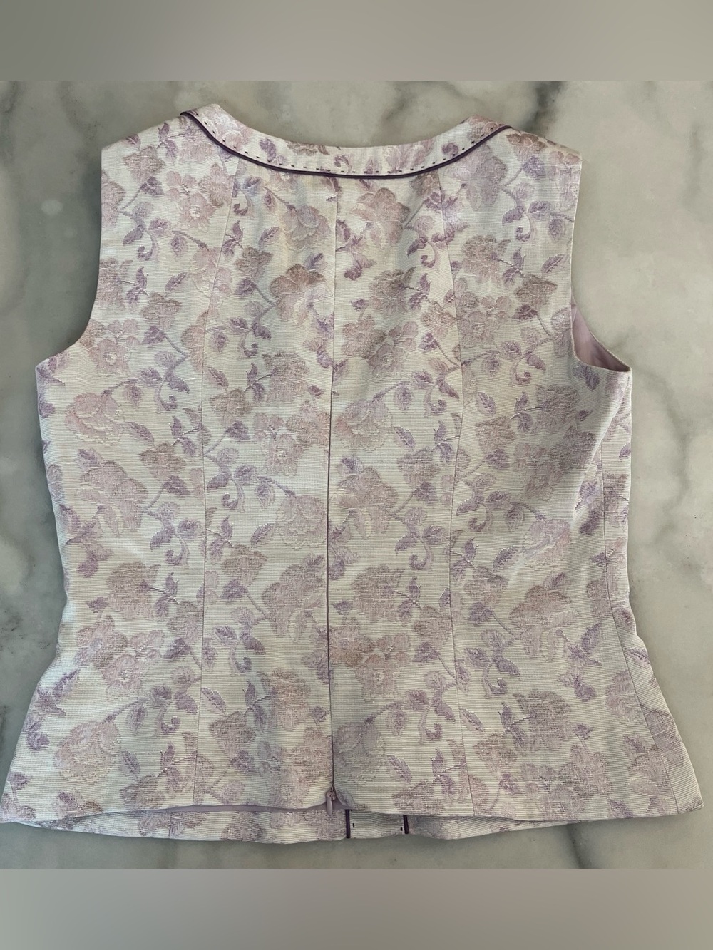 Pierre Cardin Lavender Floral Jacquard Blazer with Contrast Piping - Picture 4 of 8